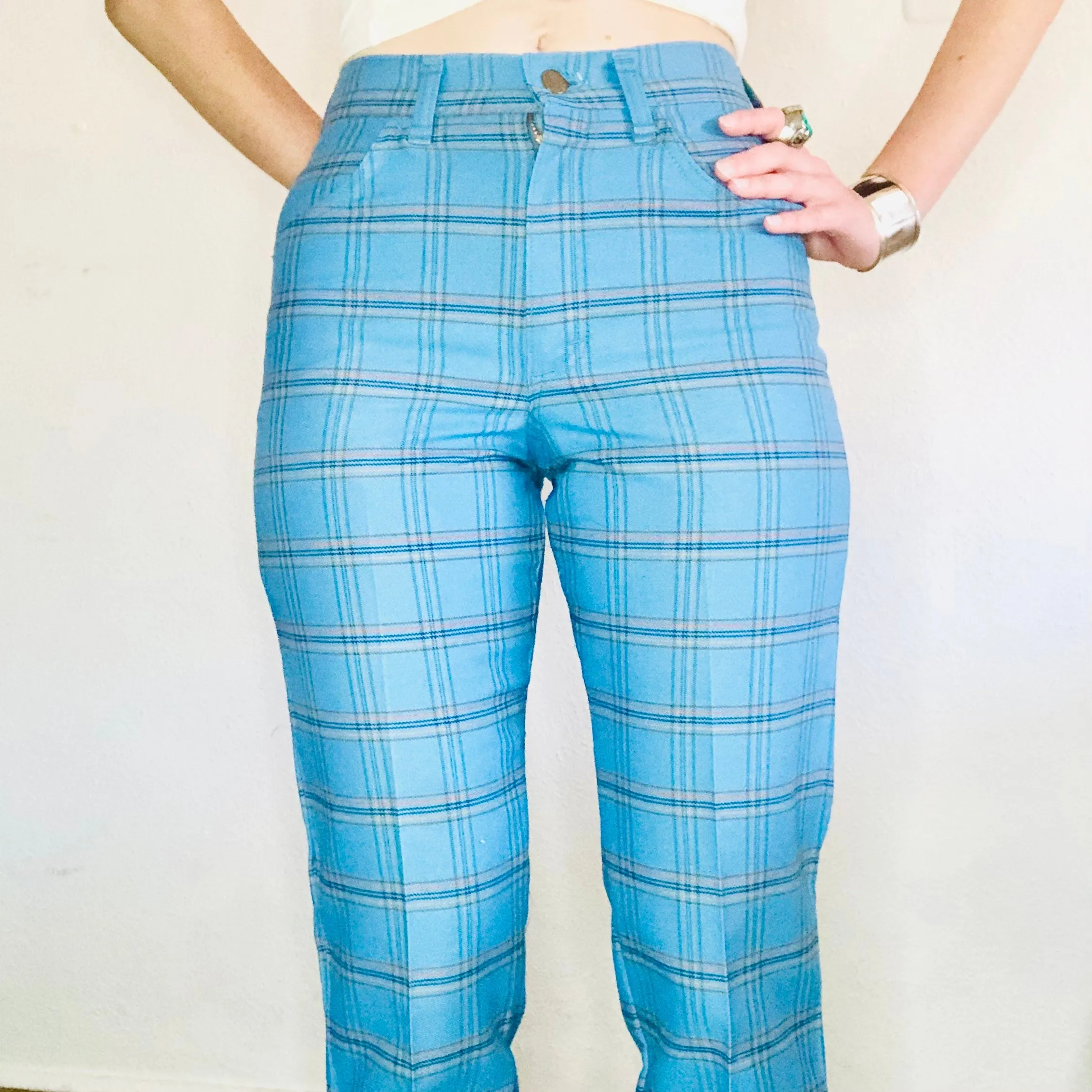 70'S VINTAGE LEE BLUE PLAID JEANS // WAIST SIZE 25