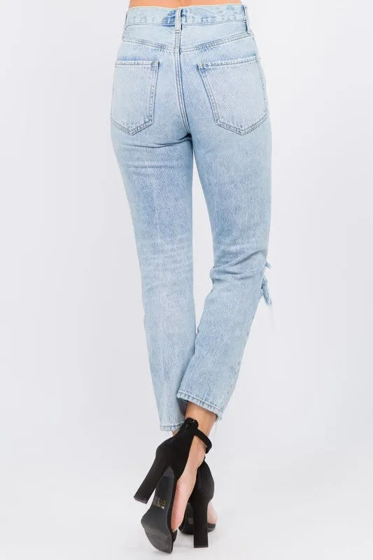 High-Waisted Boyfriend Jean
