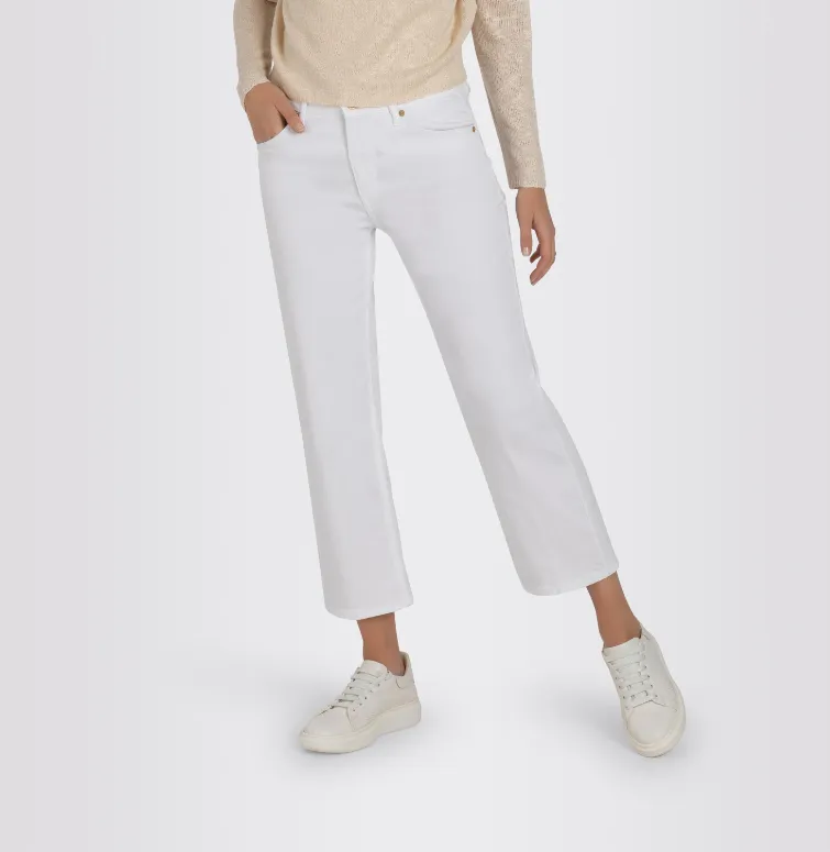 MAC<BR>
Modern Straight Leg Summery Lightweight Denim Culotte<BR>
White<BR>