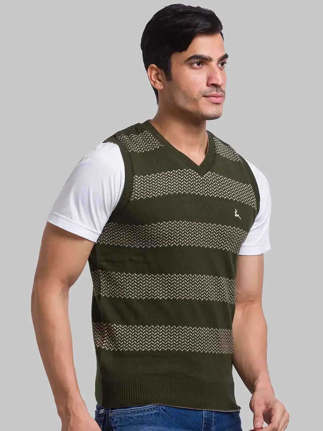 Men Green Solid Acrylic Sleeveless Sweaters