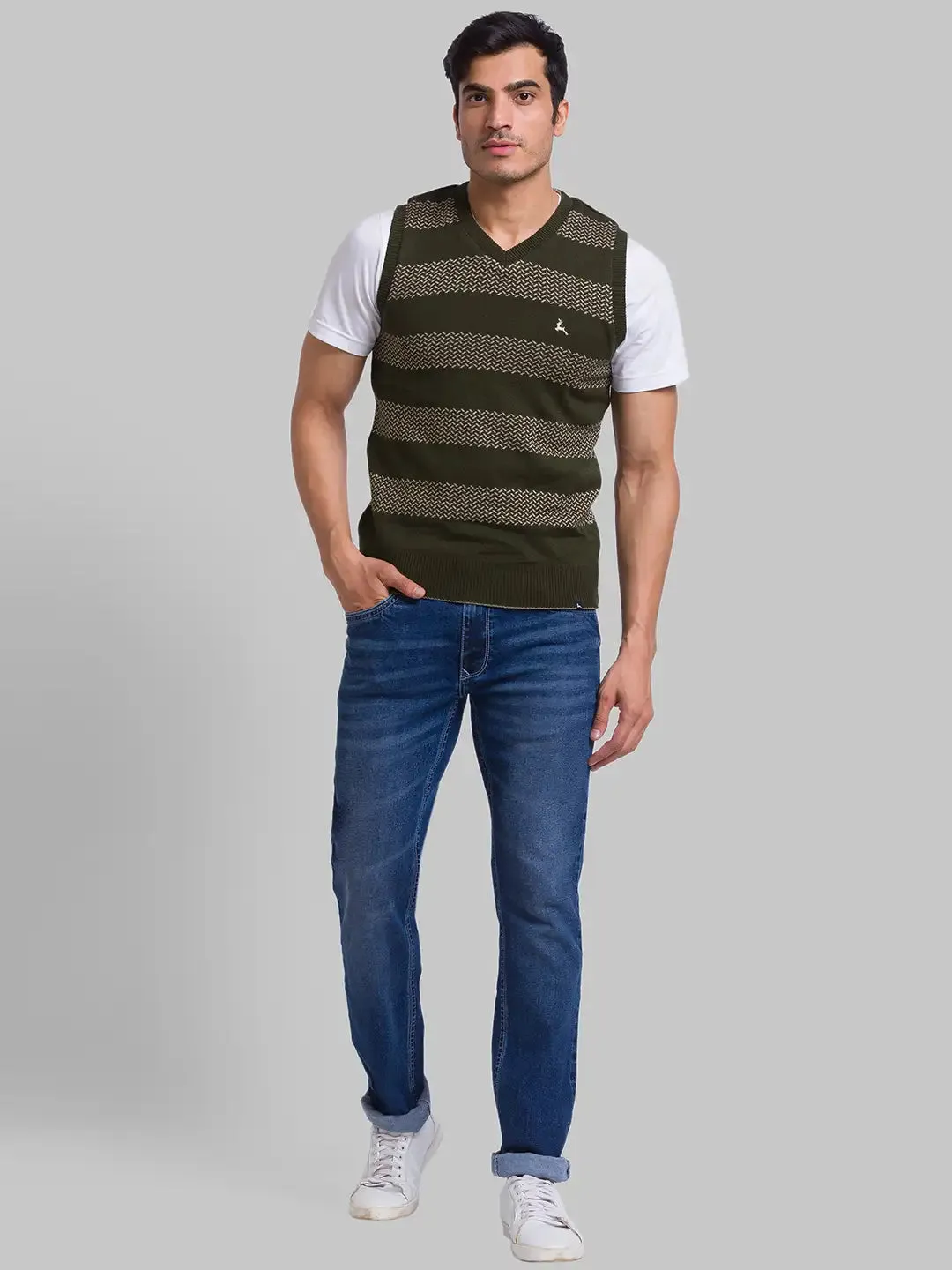 Men Green Solid Acrylic Sleeveless Sweaters