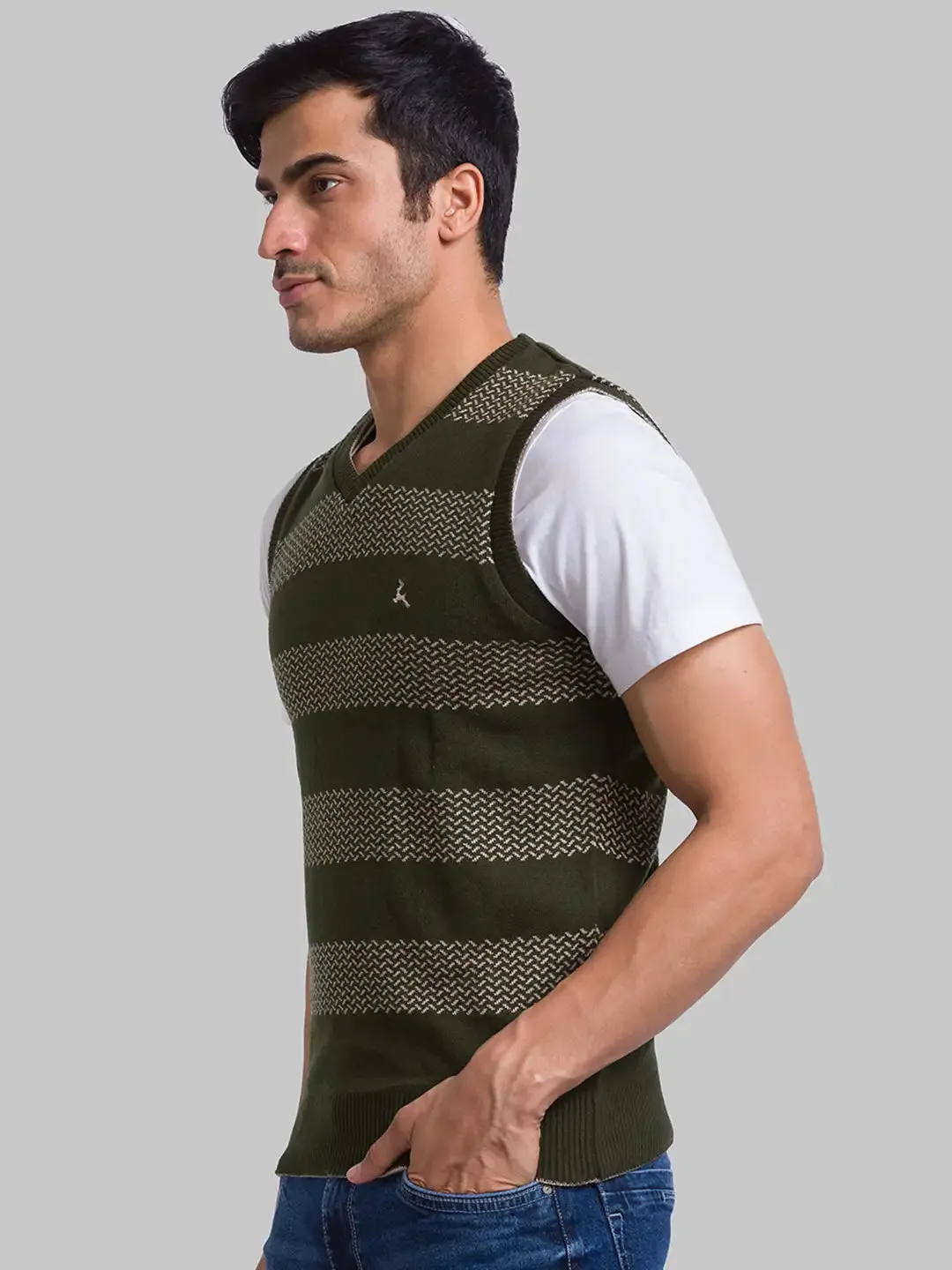 Men Green Solid Acrylic Sleeveless Sweaters