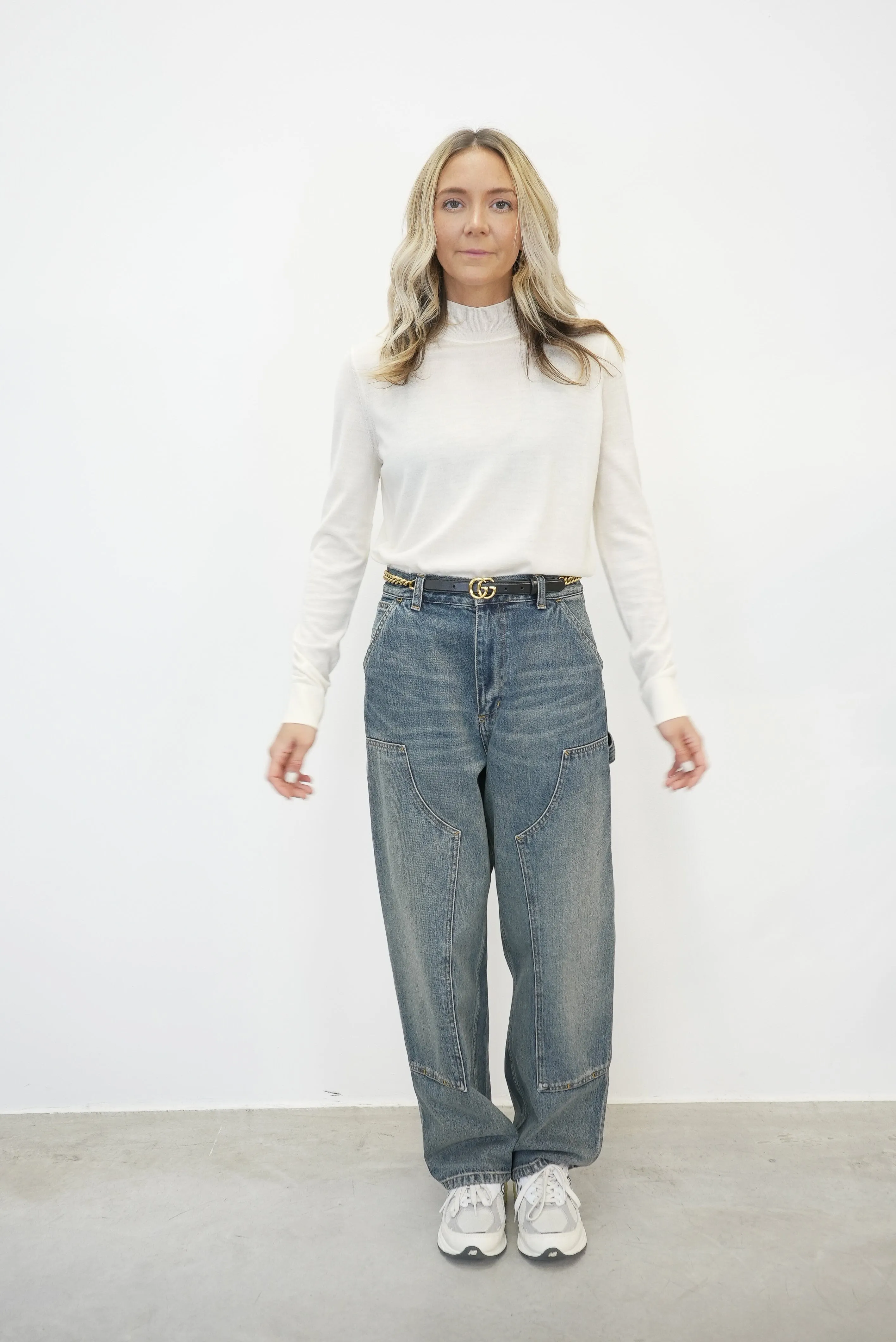 MONIQUE LONG SLEEVE SWEATER IN IVORY