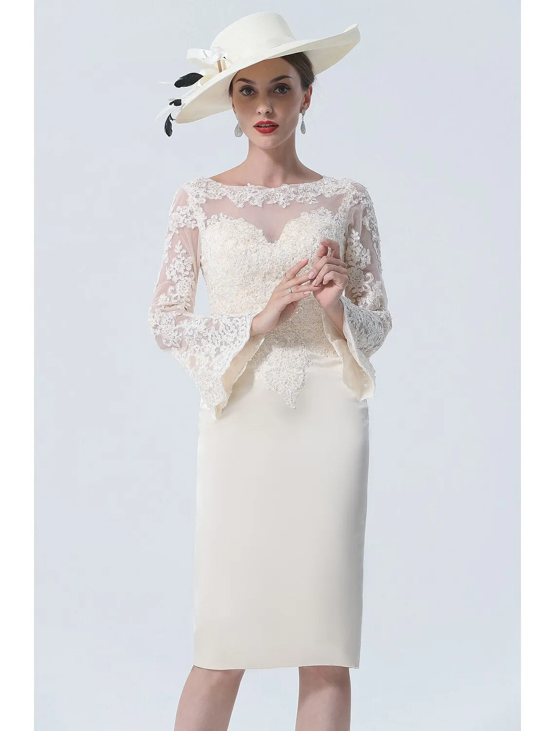 Sheath / Column Mother of the Bride Dress Vintage Plus Size Elegant Jewel Neck Knee Length Satin Lace Long Sleeve with Lace
