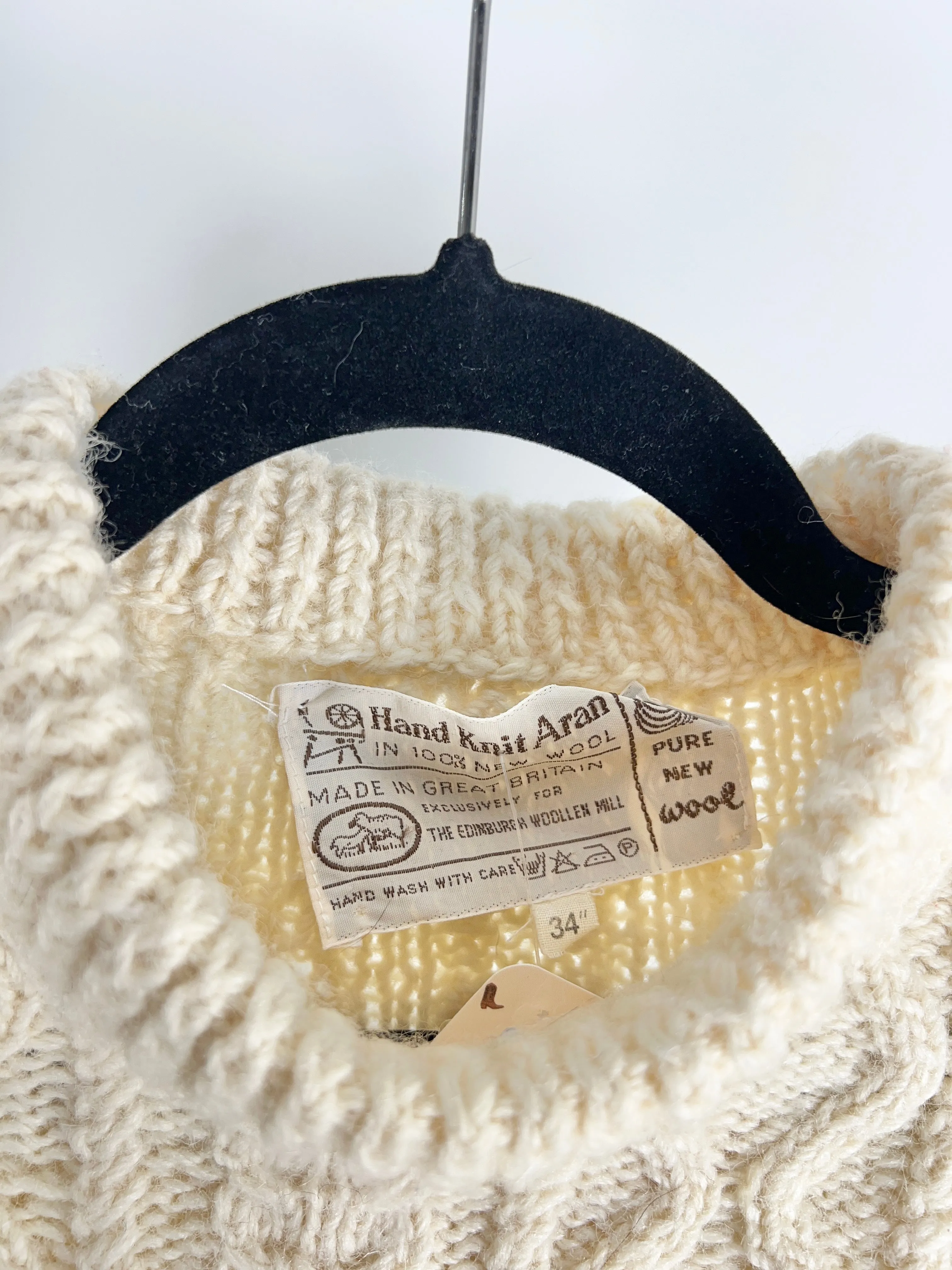VINTAGE CREAM IRISH HAND KNIT ARAN CABLE KNIT SWEATER
